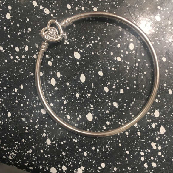 Authentic pandora bracelet - Picture 3 of 4